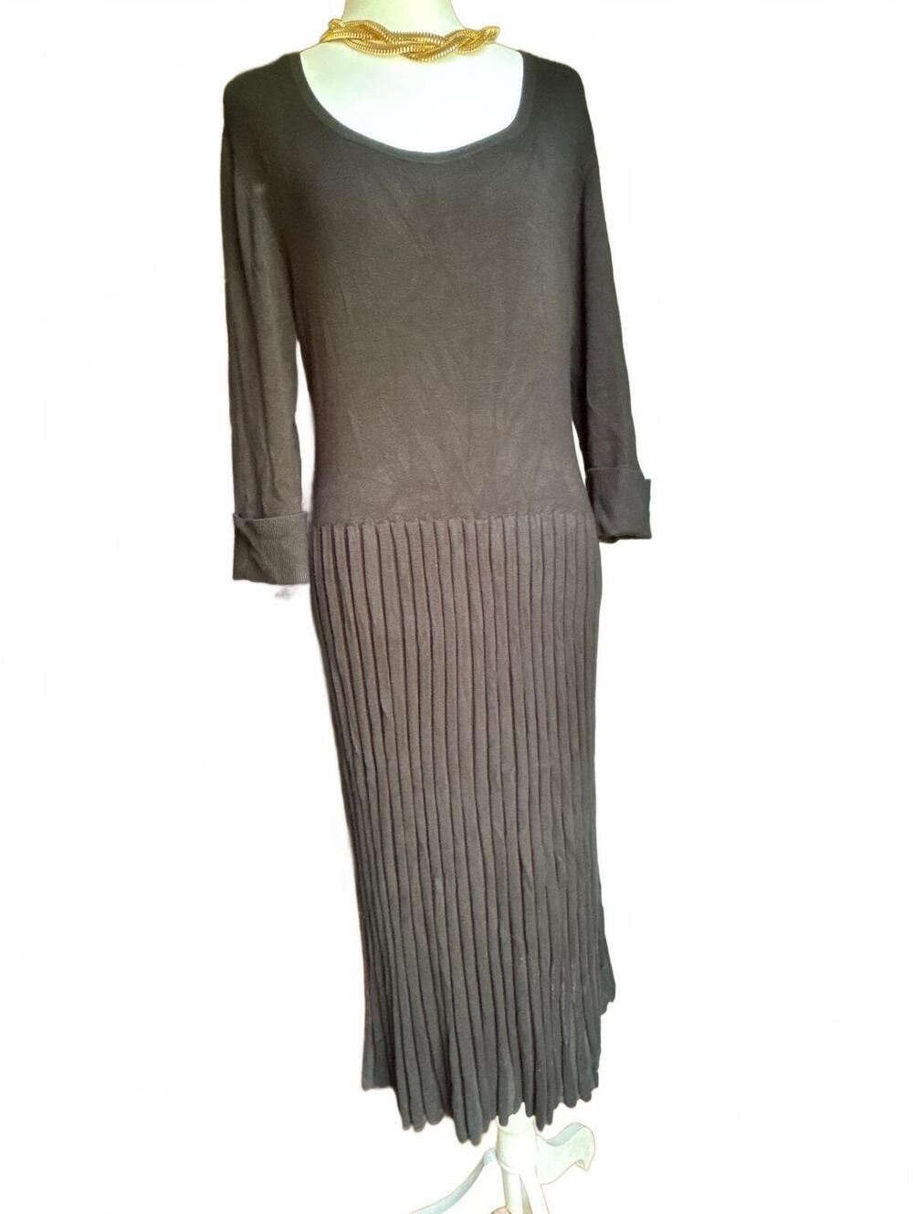Matty M Black Pleated Knit Long Dress L